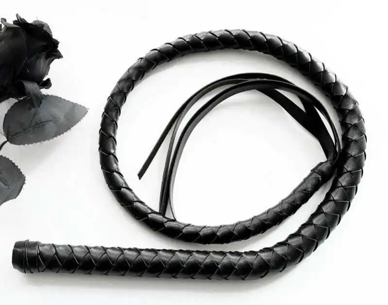 “女王”游戏的诱惑与界限，敢于挑战吗？ 一